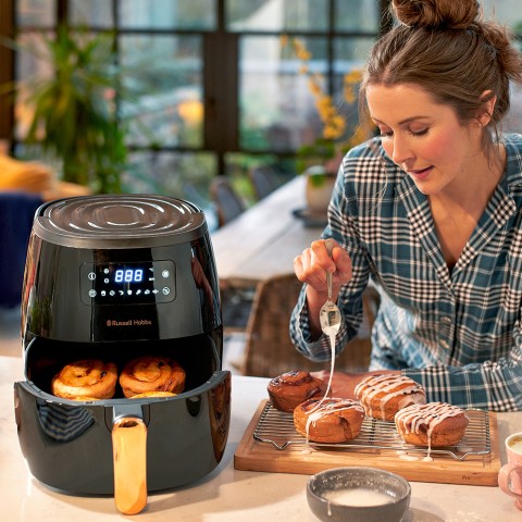 Russell Hobbs SatisFry Air Heißluftfritteuse Singolo 5 L Indipendente 1650 W Friggitrice ad aria calda Nero