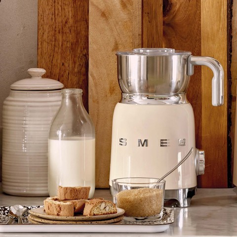 Smeg Montalatte 50's Style – Panna LUCIDO – MFF11CREU