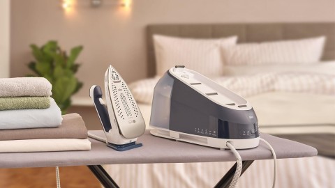 Braun CareStyle 5 IS 5245 BL ferro da stiro a caldaia 2400 W 2 L Eloxal Blu