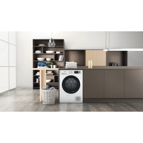 Hotpoint Ariston Asciugatrice a libera installazione NT M11 82K IT R