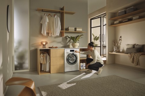 Miele WEI885 WCS 125 Gala Edition lavatrice Caricamento frontale 9 kg 1600 Giri/min Bianco