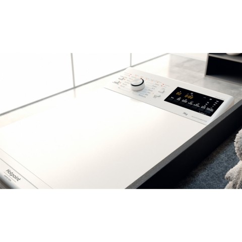 Hotpoint Lavatrice a libera installazione WMTG 723B IT