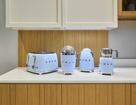 Smeg Bollitore Standard 50's Style – Azzurro LUCIDO – KLF03PBEU