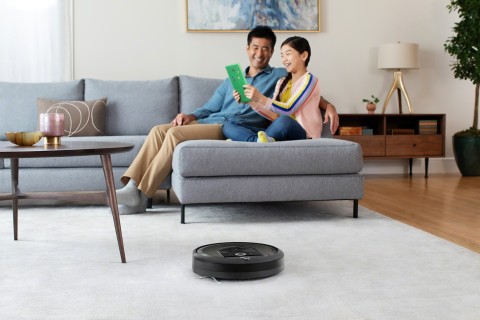 iRobot Roomba i7+ 0,4 L Senza sacchetto Nero