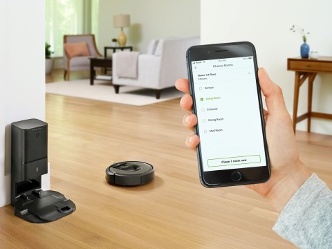 iRobot Roomba i7+ 0,4 L Senza sacchetto Nero