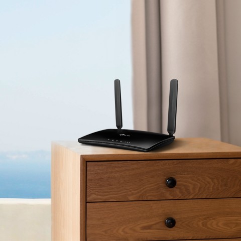 TP-Link TL-MR150 router wireless Fast Ethernet Banda singola (2.4 GHz) 4G Nero