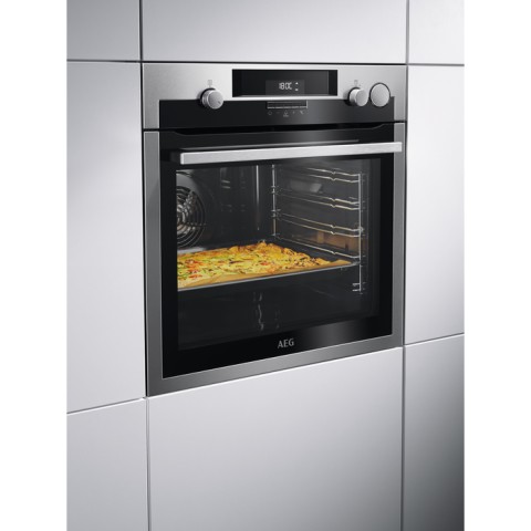 AEG BSE571222M Media Acciaio inox Pulsanti, Manopola