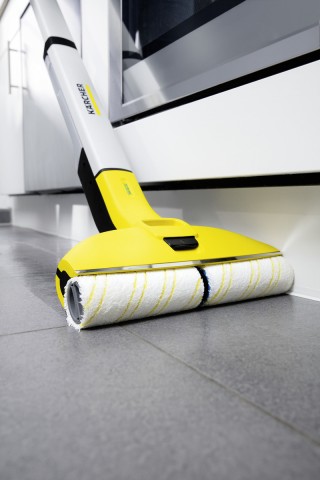 Kärcher FC 3 Cordless Scopa elettrica Batteria Bagnato Senza sacchetto Nero, Argento, Giallo