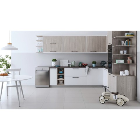 Indesit Lavastoviglie a libera installazione DFE 1B19 X - DFE 1B19 X