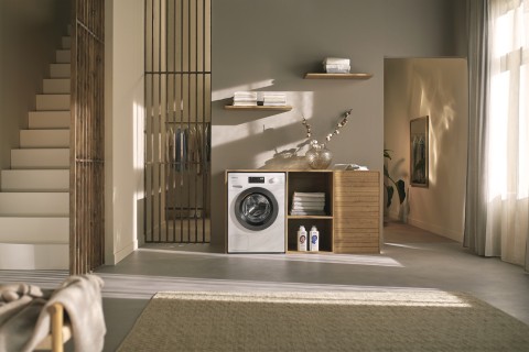 Miele WED164 WCS lavatrice Caricamento frontale 9 kg 1400 Giri/min Bianco