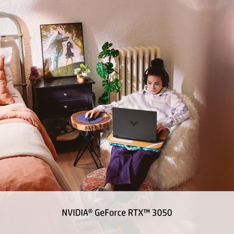 HP Victus Gaming 15-fb0001nl AMD Ryzen™ 5 5600H Computer portatile 39,6 cm (15.6") Full HD 8 GB DDR4-SDRAM 512 GB SSD NVIDIA GeForce RTX 3050 Wi-Fi 6 (802.11ax) Windows 11 Home Nero