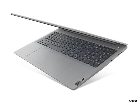 Lenovo IdeaPad 3 Notebook 15" AMD Ryzen 7 8GB 256GB