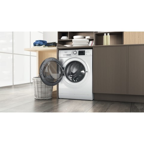 Hotpoint Ariston Active Lavasciuga a libera installazione NDB 9636 DA IT