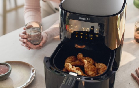 Philips 3000 series Airfryer 4.1L, Friggitrice ad aria 13-in-1, App per ricette HD9252/70