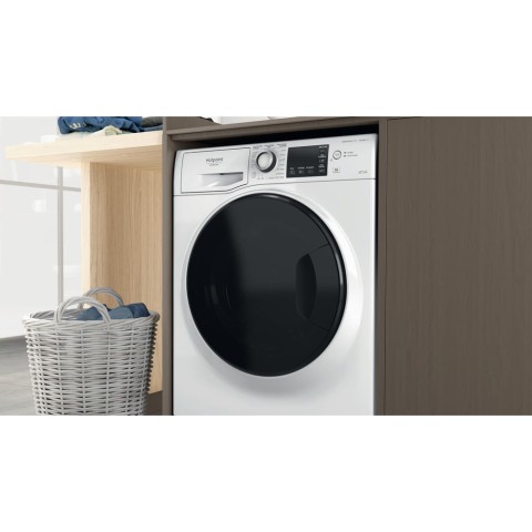 Hotpoint Ariston Active Lavasciuga a libera installazione NDB 9636 DA IT