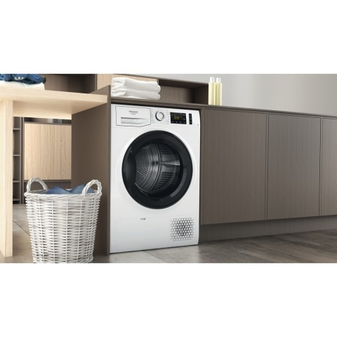 Hotpoint Ariston Asciugatrice a libera installazione NT M11 82K IT R