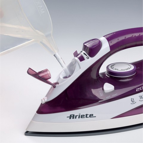 Ariete 6235 Steam Iron - Ferro da stiro con piastra in Ceramica - Vapore 25 gr/min - Colpo vapore 140 gr/min - vapore verticale - 2000 Watt