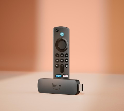 Amazon Nuovo Fire TV Stick 4K di | Dispositivo per lo streaming con supporto per Wi-Fi 6E e modalità ambiente