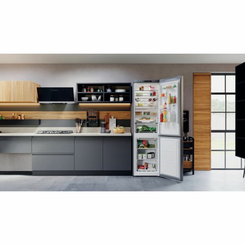 Hotpoint Frigorifero combinato HAFC9 TI32SX