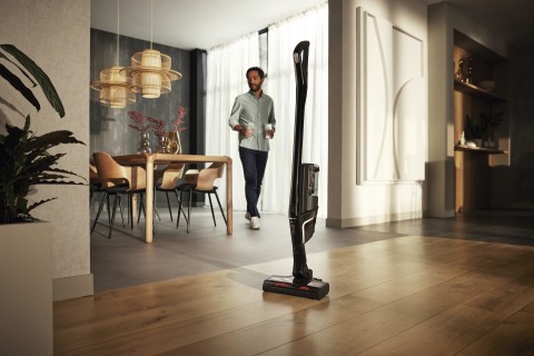 Miele Triflex HX2 125 Gala Edition Aspirapolvere a bastone Batteria Secco Filtro igienico Senza sacchetto 0,5 L Nero 2,5 Ah