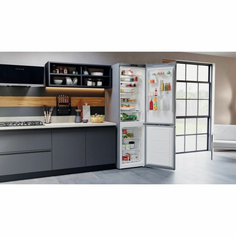 Hotpoint Frigorifero combinato HAFC9 TI32SX